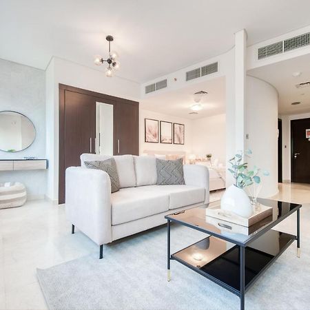 Calm Studio At Sky Gardens Difc By Deluxe Holiday Homes ドバイ エクステリア 写真
