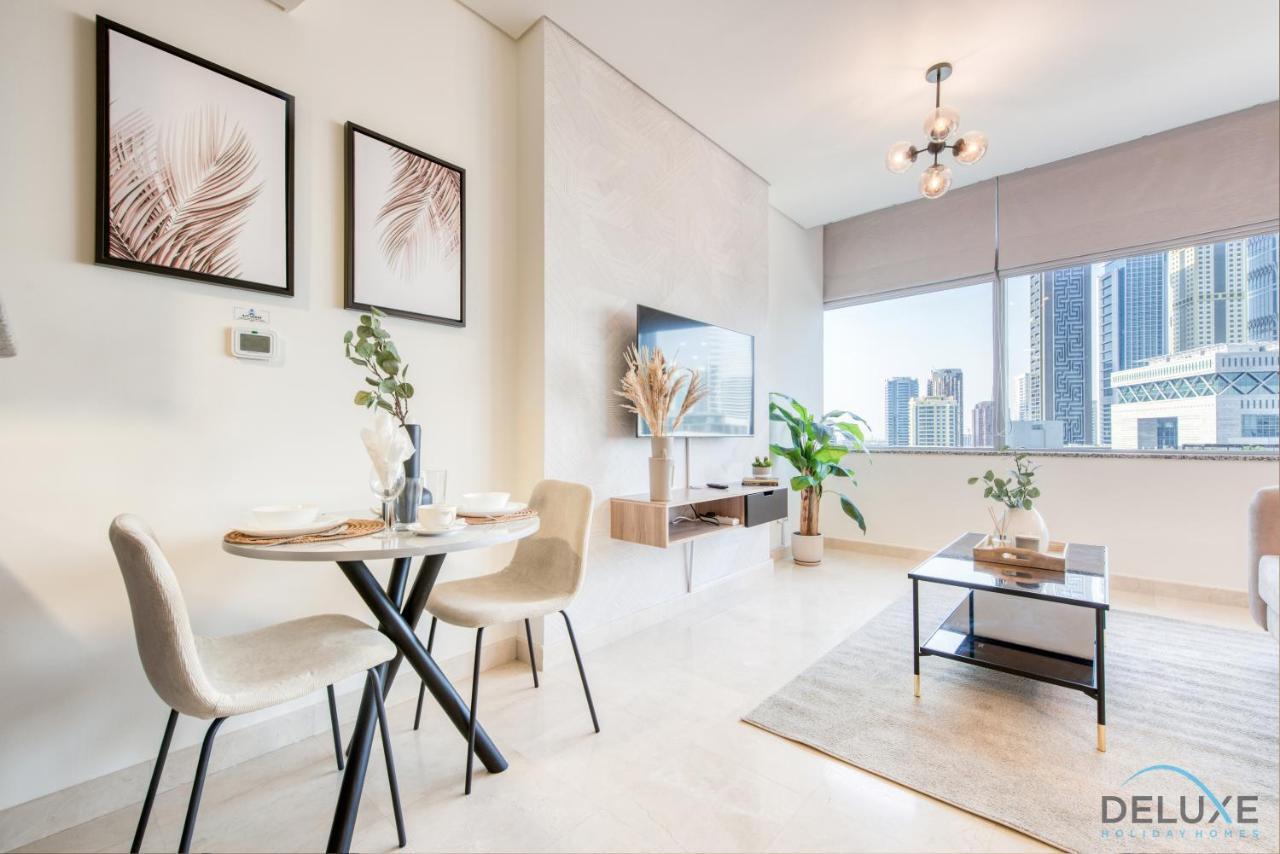 Calm Studio At Sky Gardens Difc By Deluxe Holiday Homes ドバイ エクステリア 写真